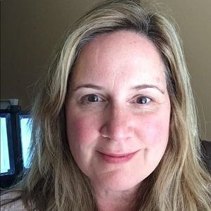 Meet your Posher, Kimberly